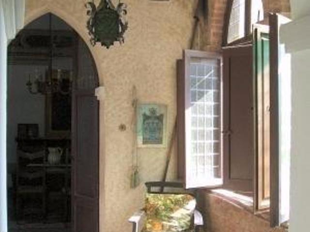 Palazzo in vendita a Monticiano, Toscana