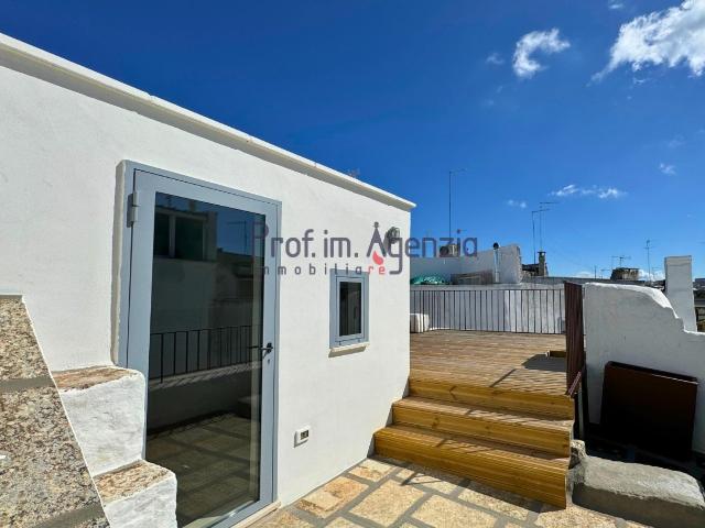 Palazzo in vendita a Puglia, Brindisi