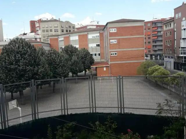 Apartamento en alquiler en El Carmen, Palencia