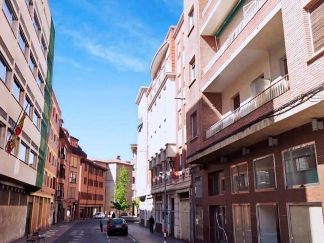 Apartamento en alquiler en Ave María, Palencia