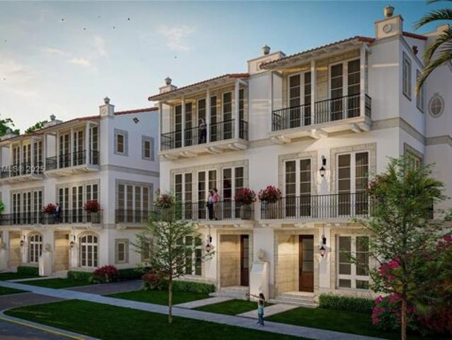 House for sale in Coral Gables
