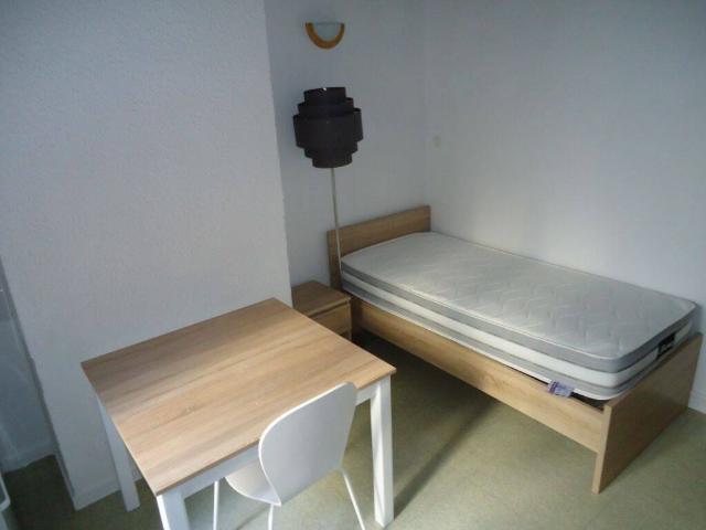 Studio location à Centre Ville, Compiègne