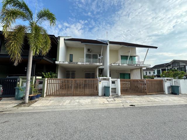 Terraced House for sale in Wellesley, Penang