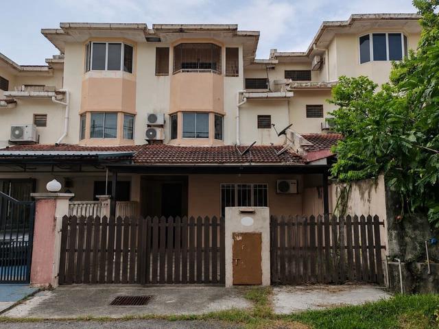 Terraced House for sale in Petaling, Subang Jaya