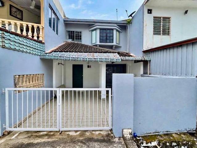 Terraced House for sale in Langat, Selangor