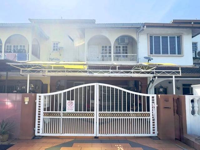 Terraced House for sale in Seri Kembangan, Majlis Bandaraya Subang Jaya