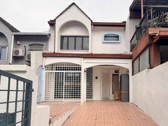 Terraced House for sale in Country Heights Damansara, Kuala Lumpur