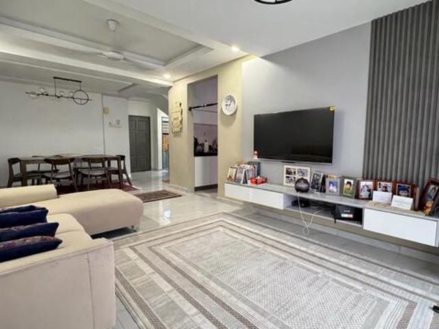 Townhouse for sale in Country Heights Damansara, Kuala Lumpur