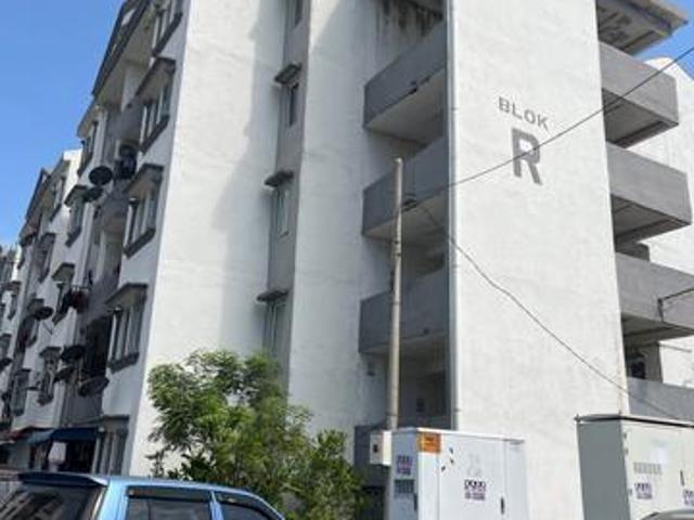 Apartment for sale in Wellesley, Penang