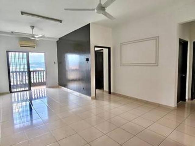 Apartment for sale in Kajang, Langat