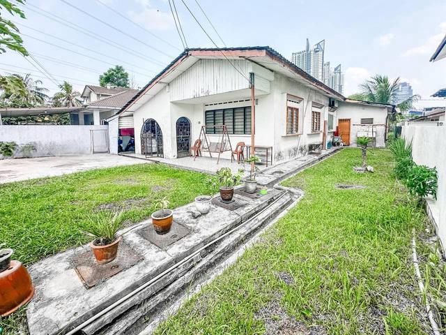 Bungalow for sale in Country Heights Damansara, Kuala Lumpur