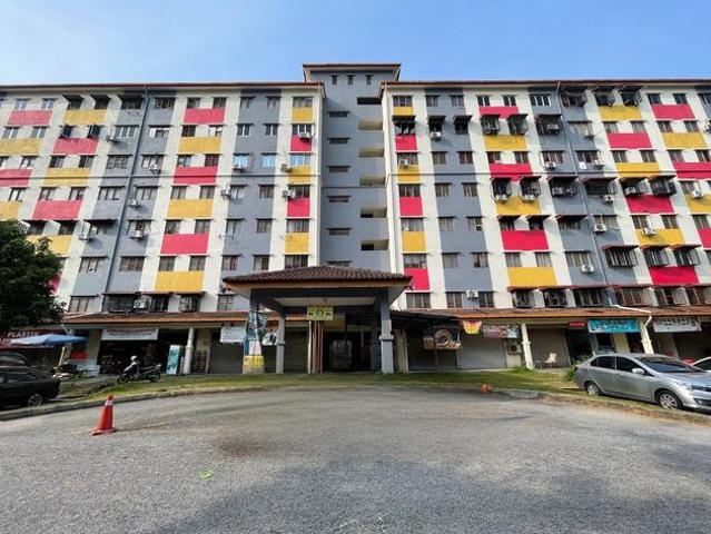 Apartment for sale in Petaling, Subang Jaya