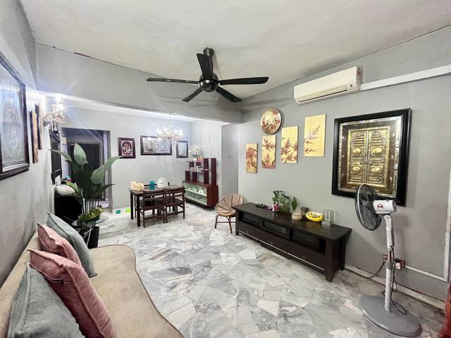 Apartment for sale in Country Heights Damansara, Kuala Lumpur