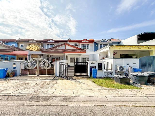Terraced House for sale in Petaling, Alam Impian