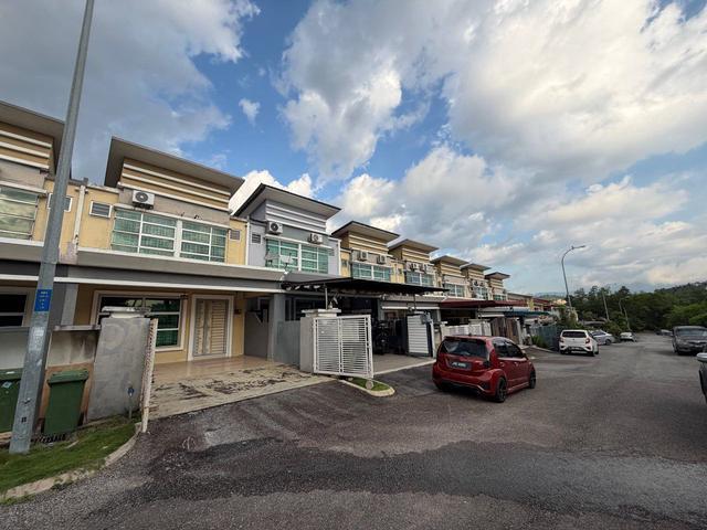 Terraced House for sale in Sendayan Village, Negeri Sembilan