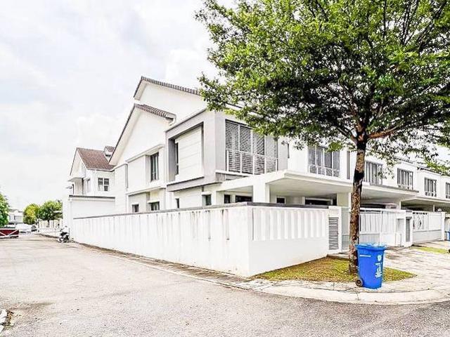 Terraced House for sale in Alam Impian, Selangor