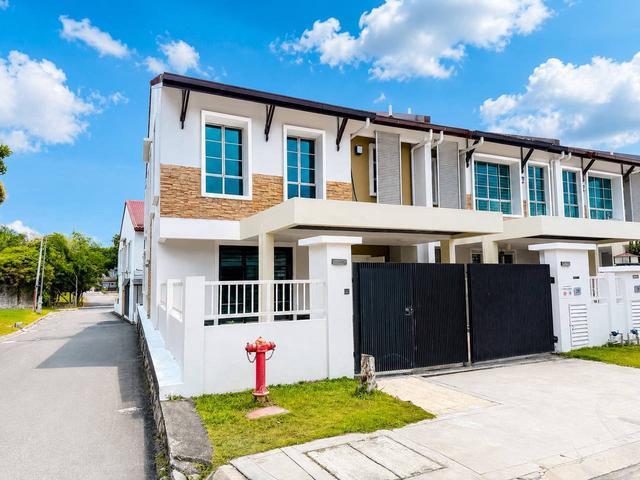 Terraced House for sale in Petaling, Subang Jaya