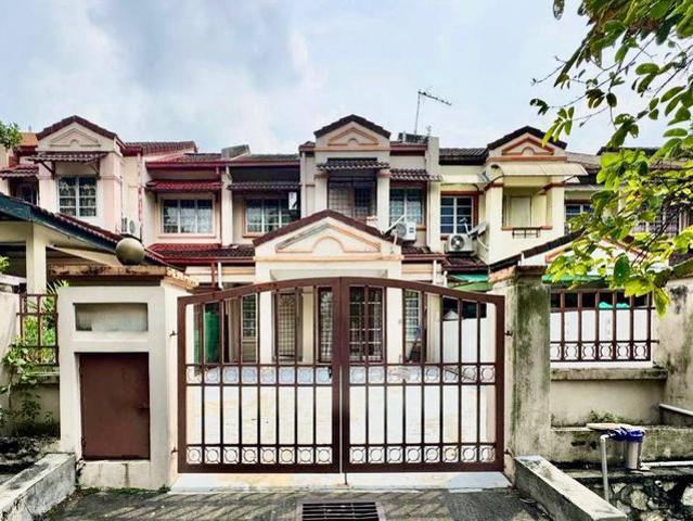 Terraced House for sale in Majlis Bandaraya Subang Jaya, Petaling