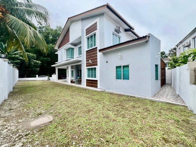 Residential House for sale in Kajang, Langat
