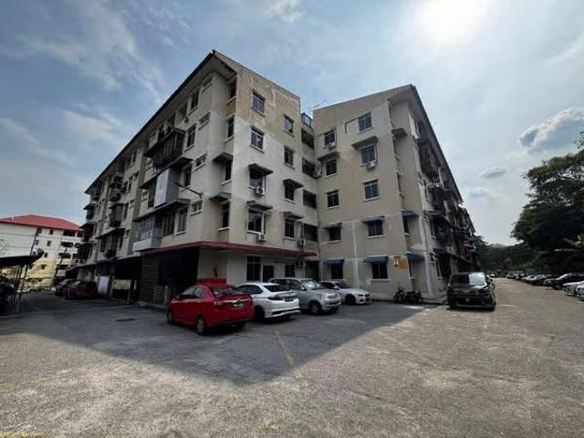 Flat for sale in Wellesley, Penang