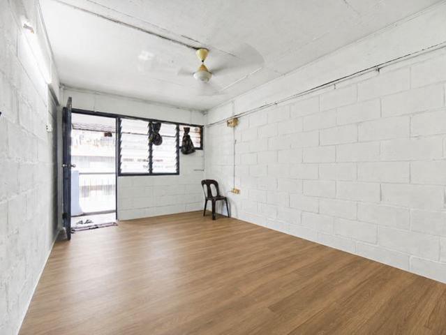 Flat for sale in Petaling, Alam Impian