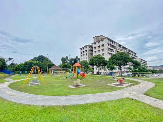 Flat for sale in Kajang, Langat