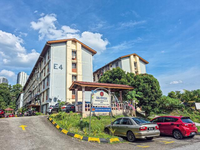 Flat for sale in Country Heights Damansara, Kuala Lumpur