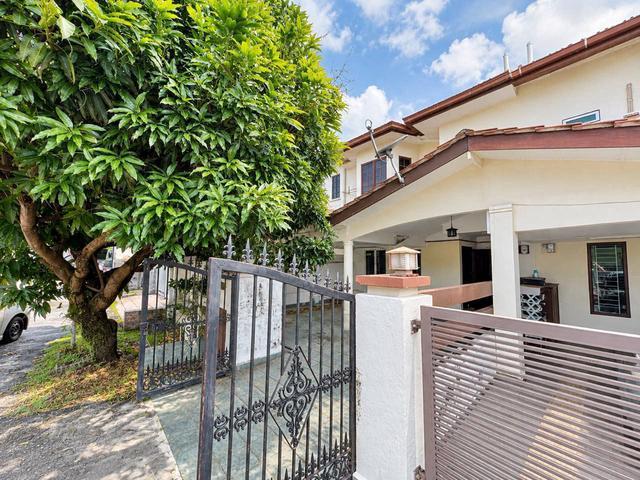 Terraced House for sale in Kuala Lumpur, Country Heights Damansara