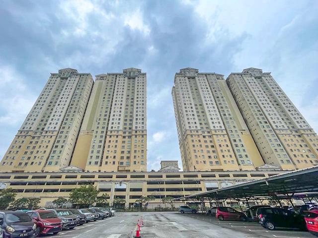 Serviced Residence for sale in Petaling, Subang Jaya