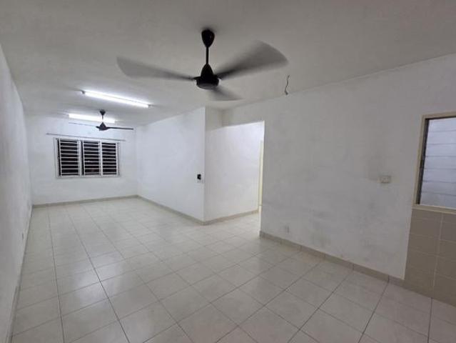 Apartment for sale in Petaling, Alam Impian