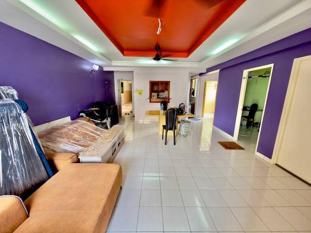Apartment for sale in Country Heights Damansara, Kuala Lumpur