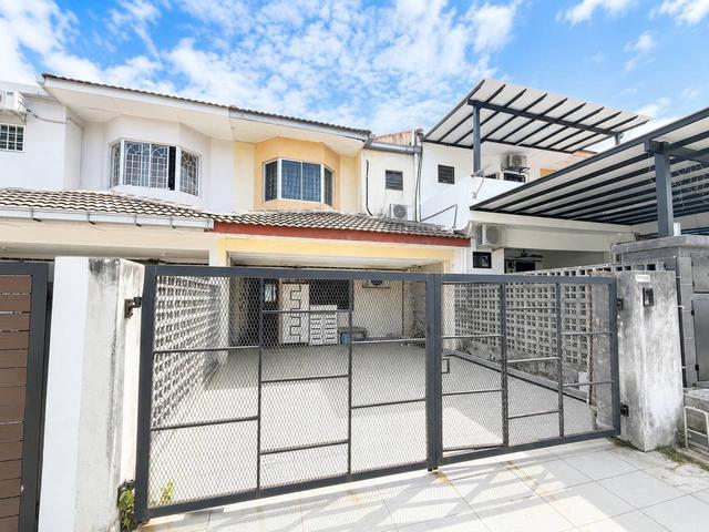 Terraced House for sale in Petaling, Subang Jaya