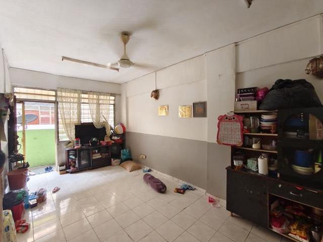 Flat for sale in Petaling, Damansara Damai
