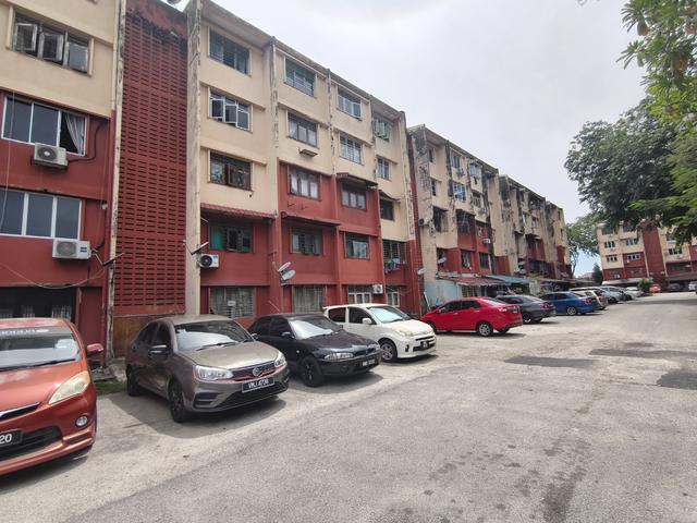 Apartment for sale in Petaling, Alam Impian