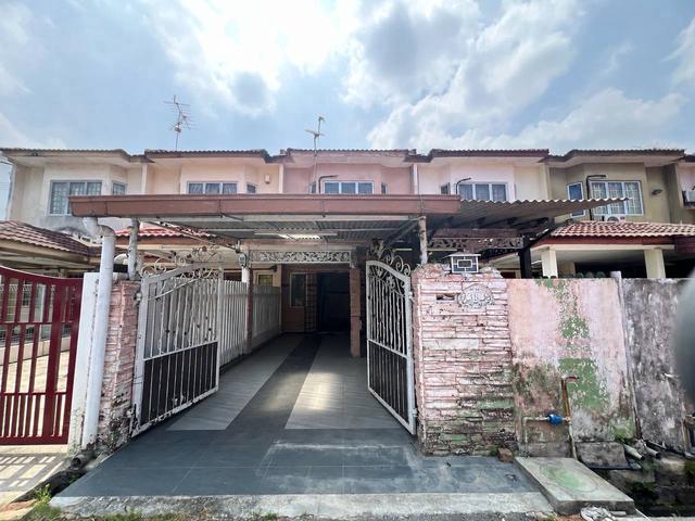 Terraced House for sale in Port Klang, Selangor