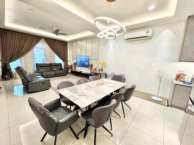 Terraced House for sale in Tanjong Sepat, Selangor