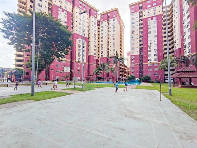 Apartment for sale in Petaling, Damansara Damai