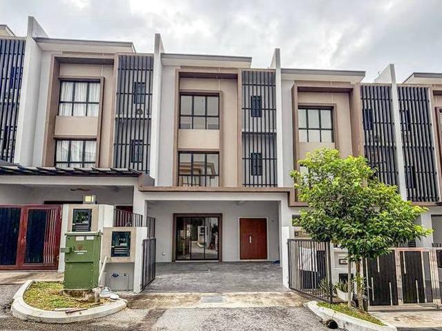 Terraced House for sale in Langat, Selangor