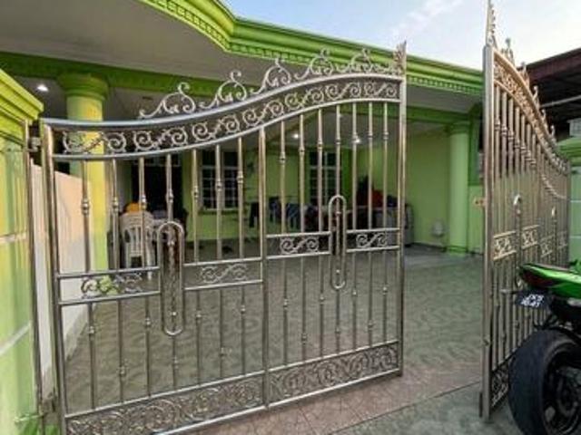 Terraced House for sale in Ulu Tiram, Johor