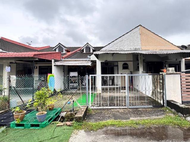 Terraced House for sale in Petaling, Subang Jaya