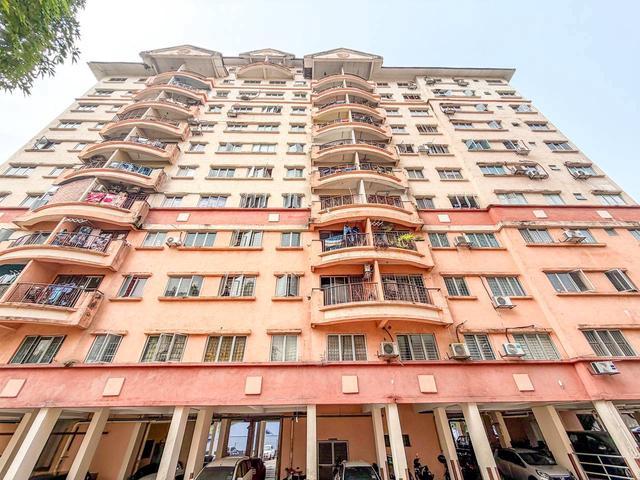 Apartment for sale in Petaling, Alam Impian