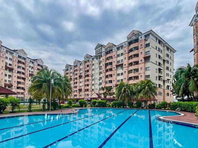 Apartment for sale in Port Klang, Selangor