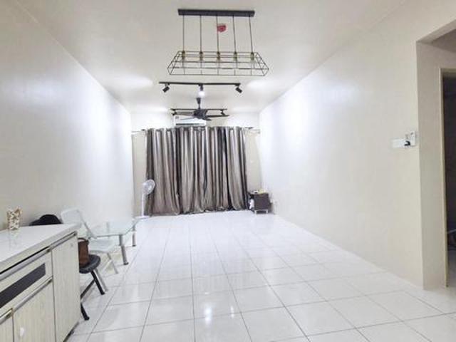 Apartment for sale in Kajang, Langat