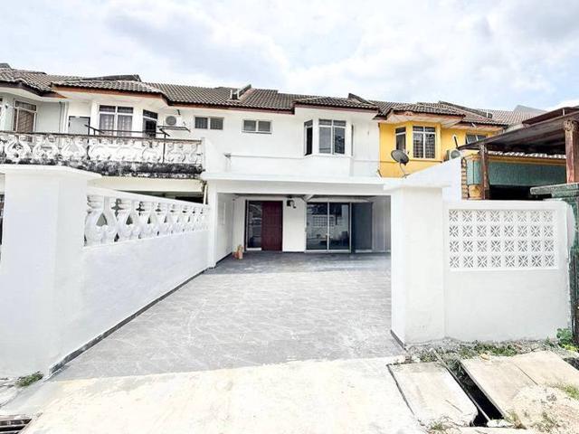 Terraced House for sale in Petaling, Subang Jaya