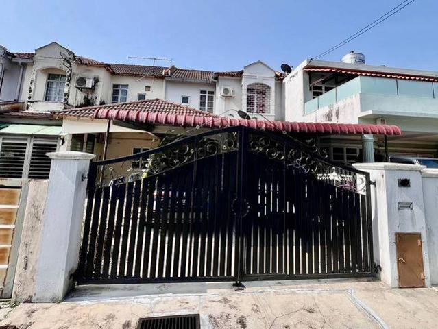 Terraced House for sale in Petaling, Subang Jaya