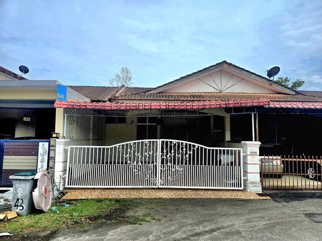 Terraced House for sale in Sendayan Village, Negeri Sembilan