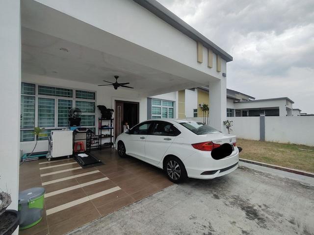 Bungalow for sale in Sendayan Village, Negeri Sembilan