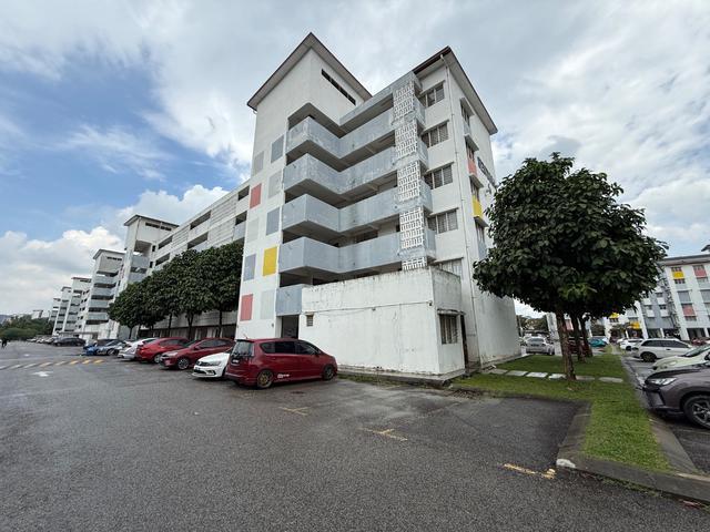Apartment for sale in Petaling, Alam Impian