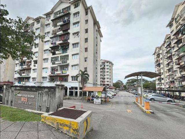 Apartment for sale in Petaling, Alam Impian