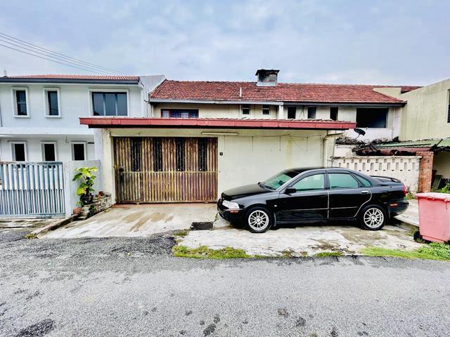 Terraced House for sale in Petaling, Damansara Damai